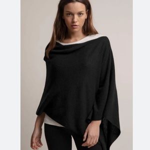 NWT Black Cashmere Minnie Rose Ruana